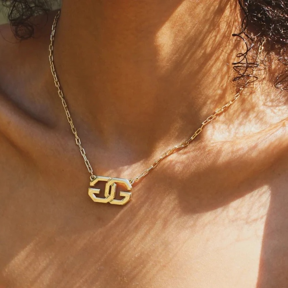 GIVENCHY GG NECKLACE - Picture 2 of 9
